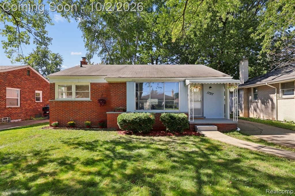 17717 Denby, Redford, MI 48240