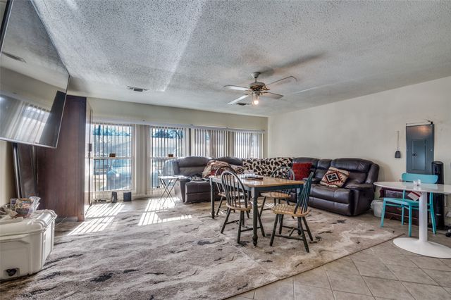 6707 Atha Drive, Dallas, TX 75217