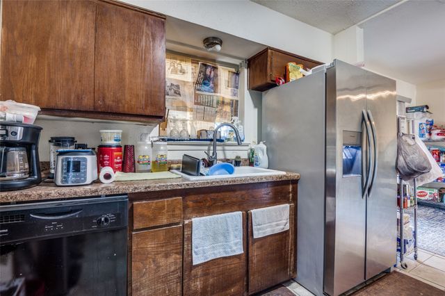 6707 Atha Drive, Dallas, TX 75217