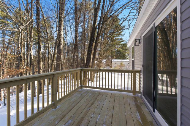 27 Bond Street, Franklin, NH 03235