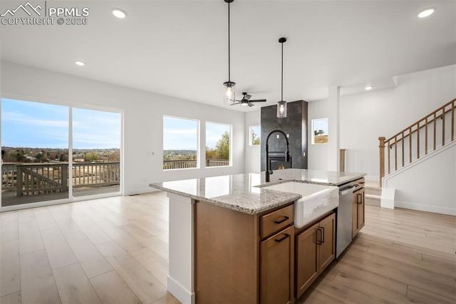 4405 Peak Crest View, Colorado Springs, CO 80918