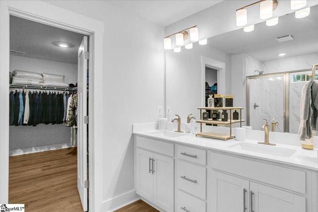 733 Old Magnolia Lane, Woodruff, SC 29388