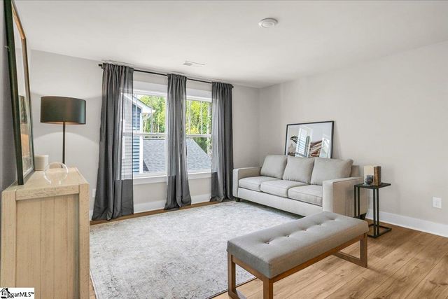 733 Old Magnolia Lane, Woodruff, SC 29388