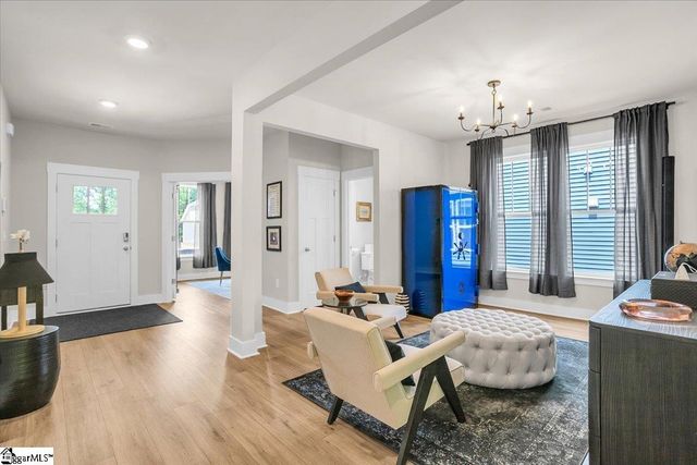 733 Old Magnolia Lane, Woodruff, SC 29388