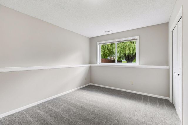 11962 85th Place N, Maple Grove, MN 55369