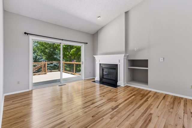 11962 85th Place N, Maple Grove, MN 55369