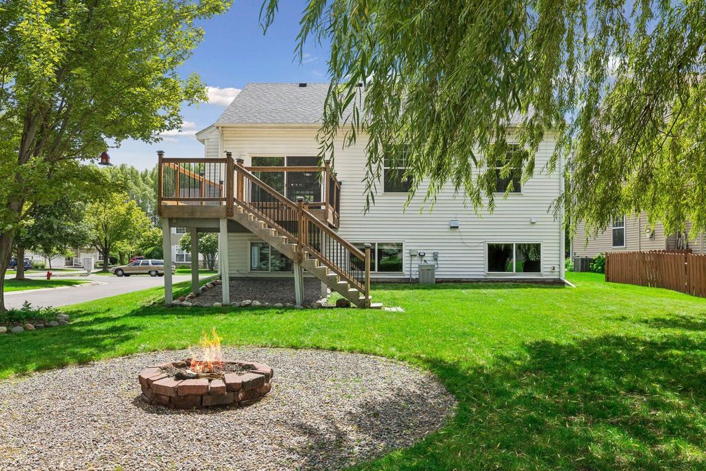 11962 85th Place N, Maple Grove, MN 55369 — photo 5