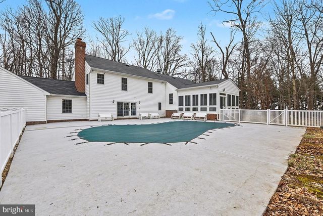 1645 TIMBER SUMMIT DR, Westminster, MD 21157