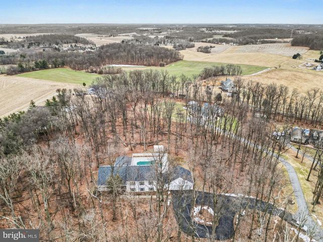 1645 TIMBER SUMMIT DR, Westminster, MD 21157