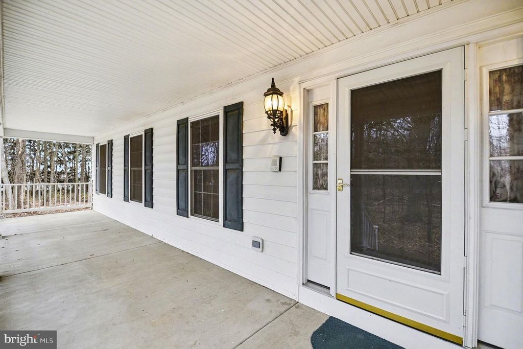 1645 TIMBER SUMMIT DR, Westminster, MD 21157