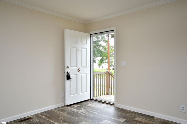 5 Charles Street, Greenville, SC 29611