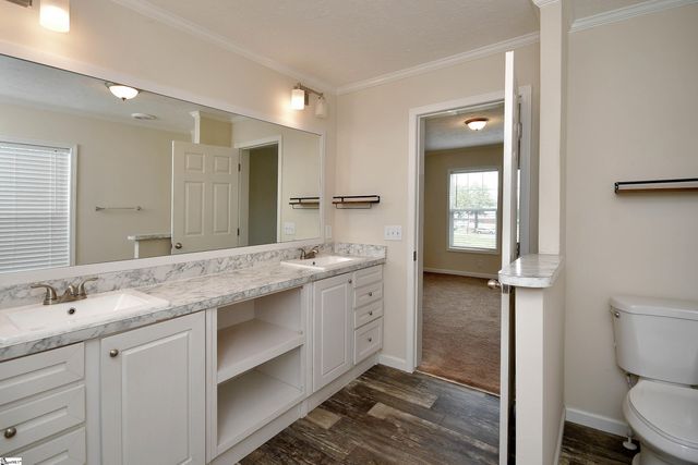 5 Charles Street, Greenville, SC 29611