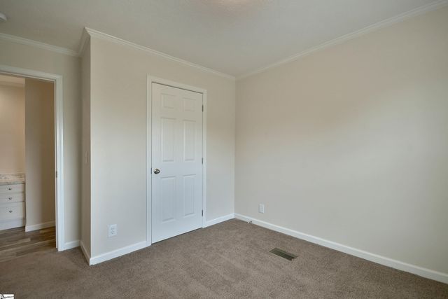 5 Charles Street, Greenville, SC 29611