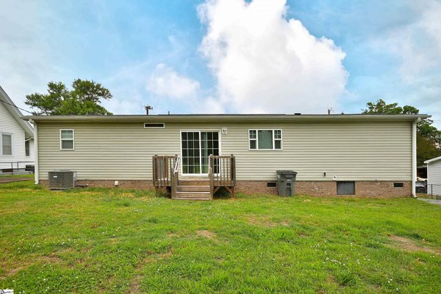 5 Charles Street, Greenville, SC 29611