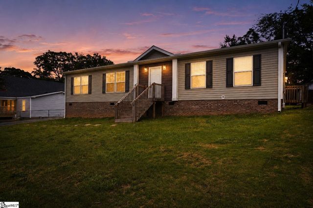 5 Charles Street, Greenville, SC 29611