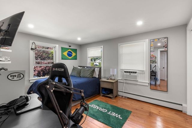 118 Wayside Dr, Brewster, MA 02631