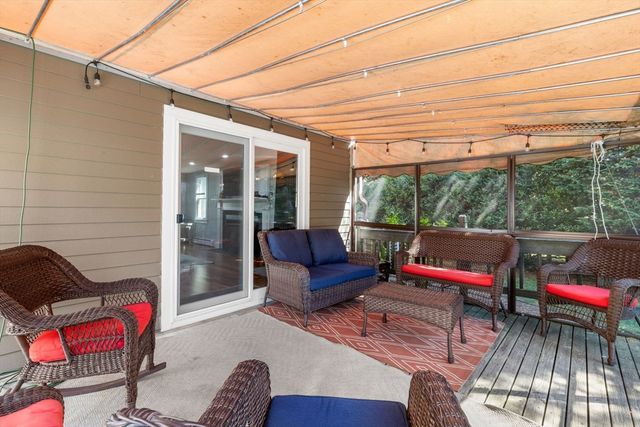 118 Wayside Dr, Brewster, MA 02631