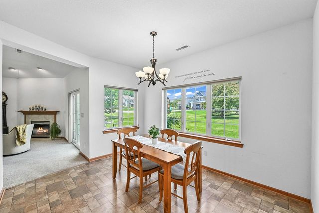 5371 S Butterfield WAY, Greenfield, WI 53221
