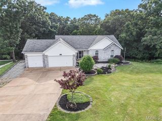 3001 Peach Blossom Court, High Ridge, MO 63049