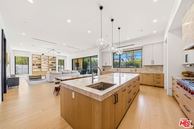 9206 Monte Mar Drive, Los Angeles, CA 90035