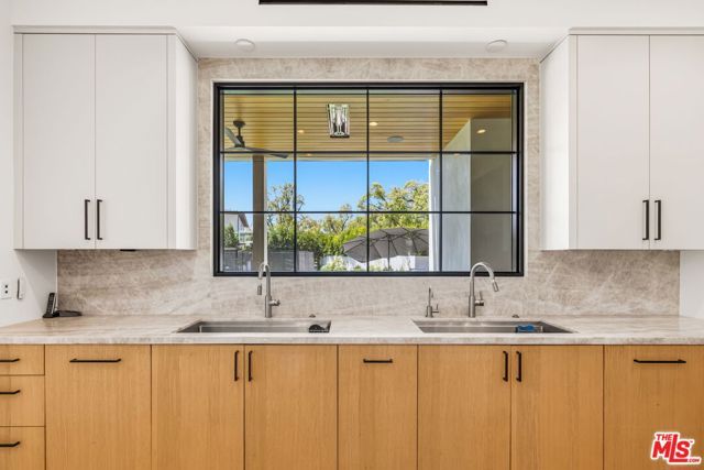 9206 Monte Mar Drive, Los Angeles, CA 90035
