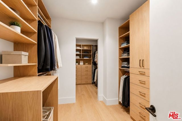 9206 Monte Mar Drive, Los Angeles, CA 90035