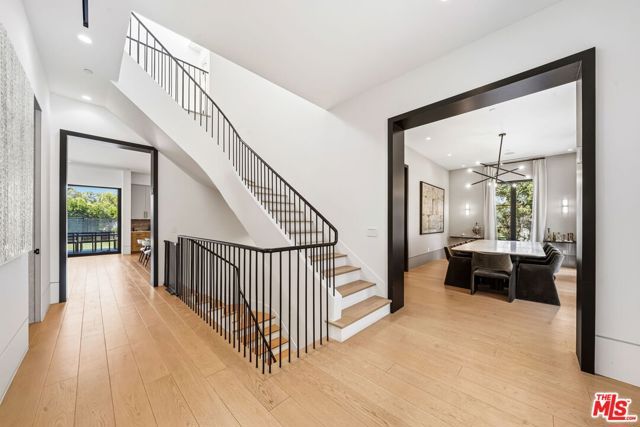 9206 Monte Mar Drive, Los Angeles, CA 90035