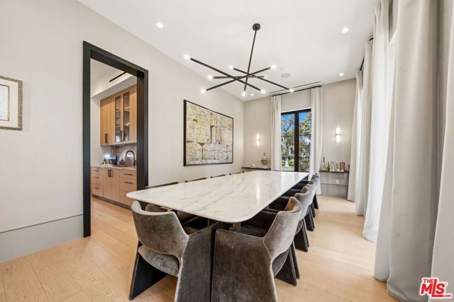 9206 Monte Mar Drive, Los Angeles, CA 90035
