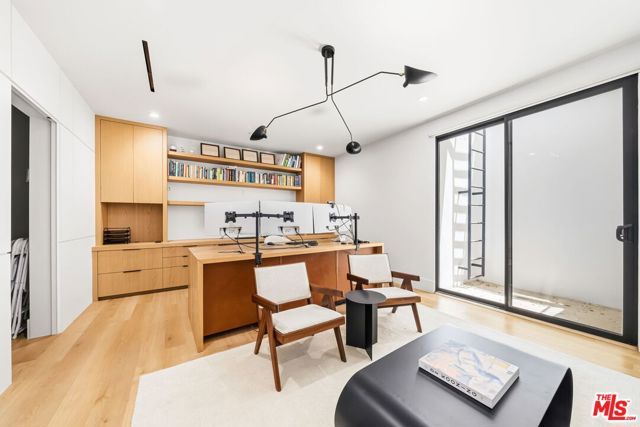 9206 Monte Mar Drive, Los Angeles, CA 90035