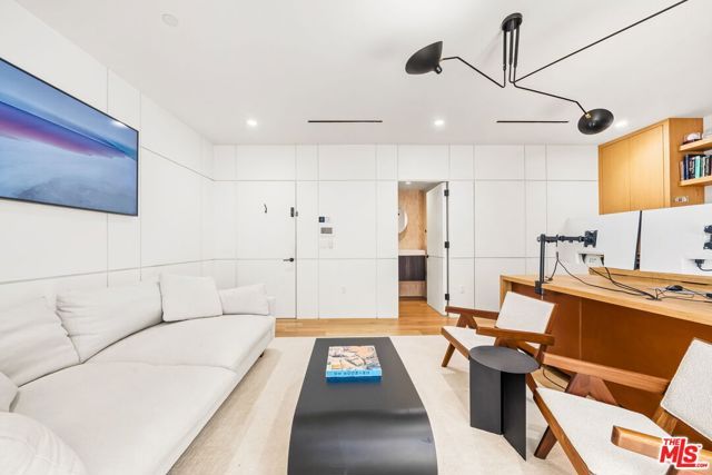 9206 Monte Mar Drive, Los Angeles, CA 90035