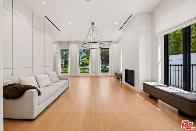 9206 Monte Mar Drive, Los Angeles, CA 90035