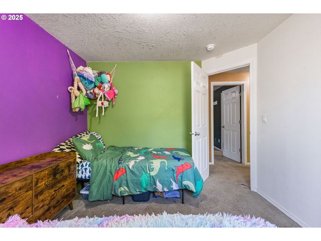 1254 LINDEN Ct, Sweet Home, OR 97386