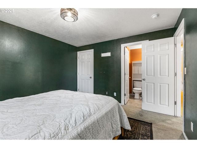 1254 LINDEN Ct, Sweet Home, OR 97386