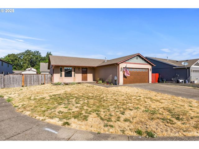 1254 LINDEN Ct, Sweet Home, OR 97386