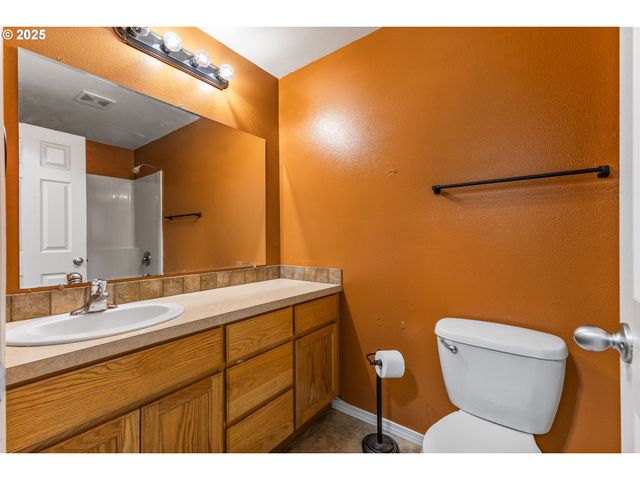 1254 LINDEN Ct, Sweet Home, OR 97386