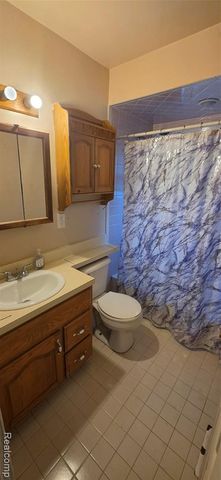 14292 Hendricks Avenue, Warren, MI 48089