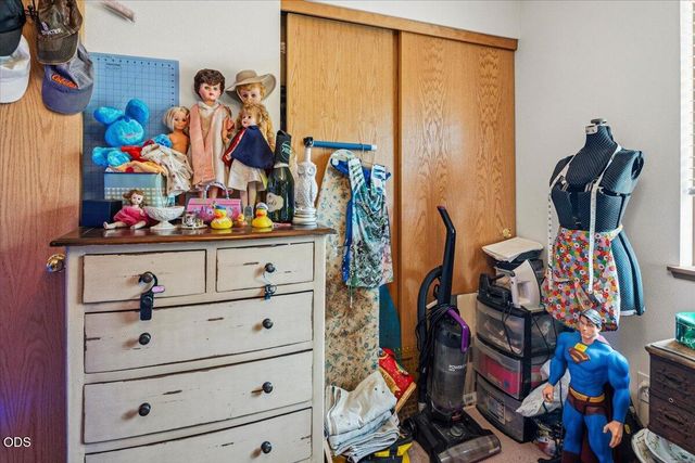 54690 Pinewood Avenue, Bend, OR 97707