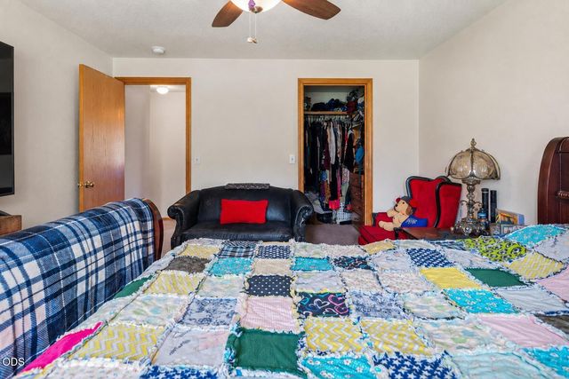 54690 Pinewood Avenue, Bend, OR 97707