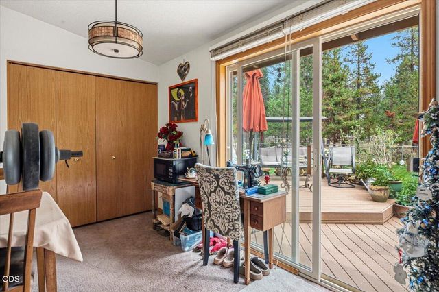 54690 Pinewood Avenue, Bend, OR 97707