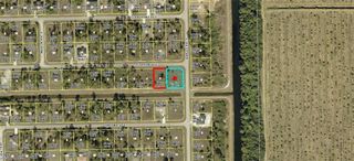 1250 Cloplon ST E, Lehigh Acres, FL 33974
