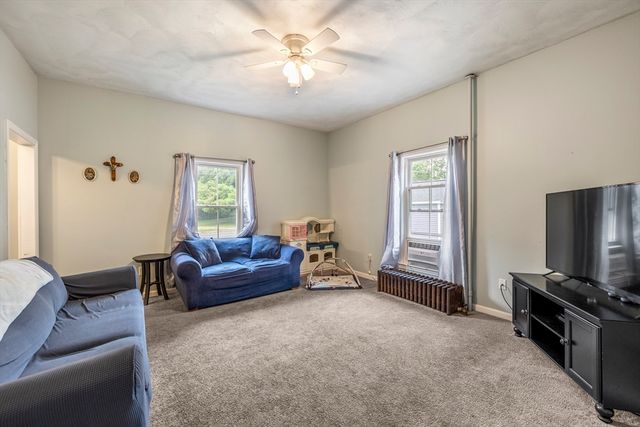 1255 Main St, Warren, MA 01083