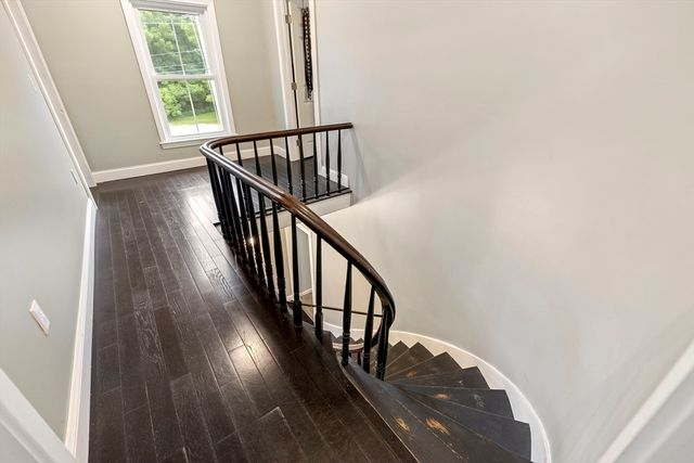 1255 Main St, Warren, MA 01083