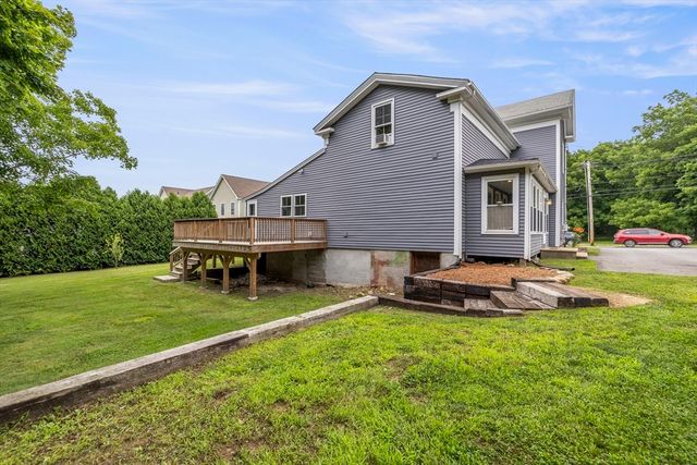 1255 Main St, Warren, MA 01083