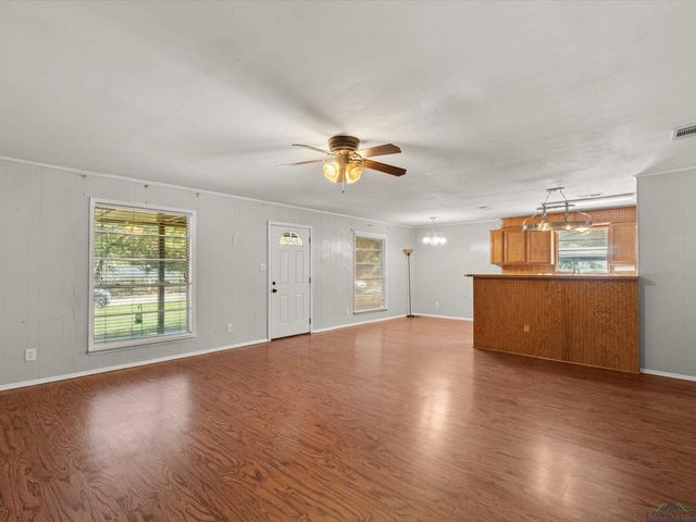 1593 Phillips Springs Rd., Gladewater, TX 75647