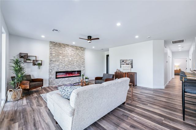 1306 Lause Road, Bullhead City, AZ 86442