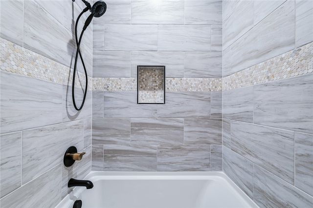 1306 Lause Road, Bullhead City, AZ 86442