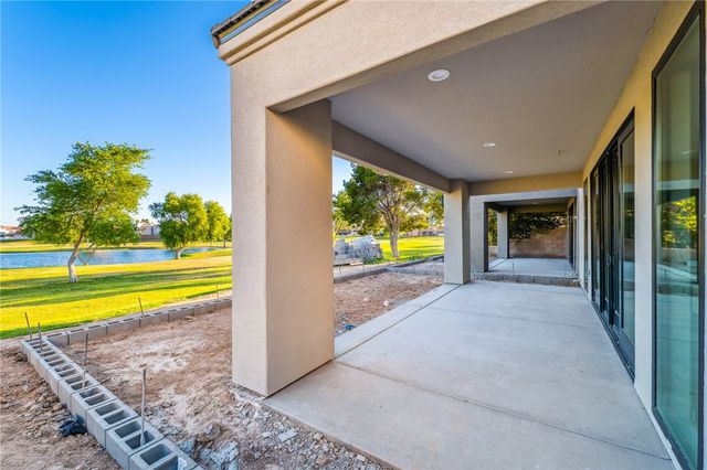 1306 Lause Road, Bullhead City, AZ 86442