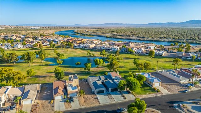 1306 Lause Road, Bullhead City, AZ 86442