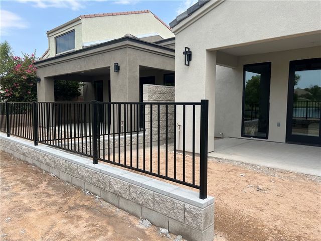 1306 Lause Road, Bullhead City, AZ 86442