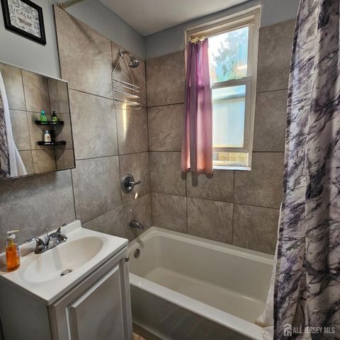 115 Tremont Avenue, East Orange, NJ 07018